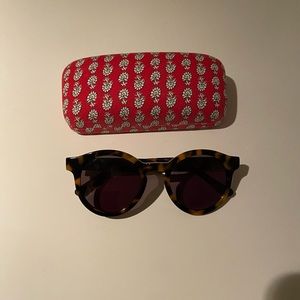 Madewell round tortoiseshell sunglasses with case